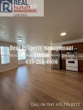 390 S 980 W in Tooele, UT - Foto de edificio - Building Photo