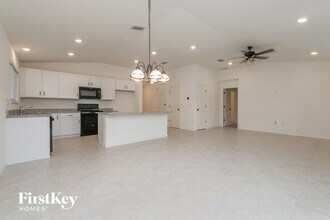 12558 Achasta Blvd in Hudson, FL - Building Photo - Building Photo