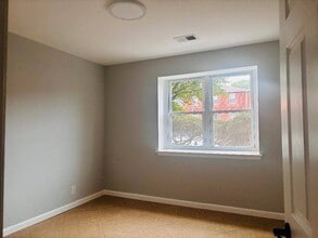 149 Cortelyou Ave in Staten Island, NY - Building Photo - Building Photo