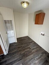 102 Joy Ln in Palmer, TX - Building Photo - Building Photo