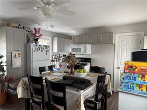 251 High St in Cumberland, RI - Building Photo - Building Photo