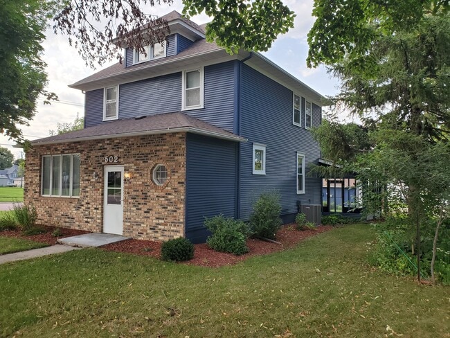 property at 502 E 1st St S
