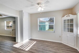 624 Douglas Ave in Dunedin, FL - Building Photo - Building Photo