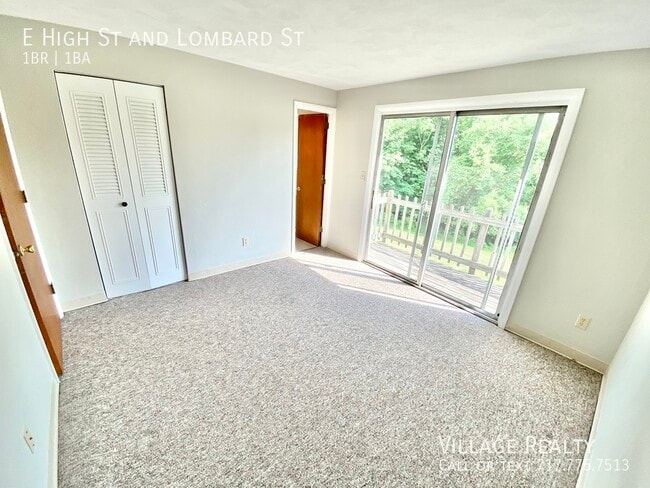 92 E High St in Yoe, PA - Building Photo - Building Photo