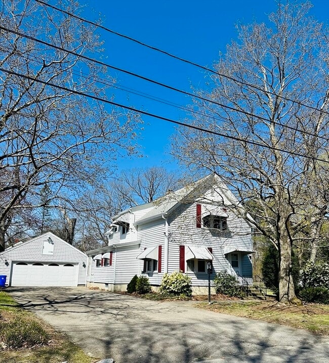property at 46 Quinton Ave