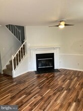 9075 Silver Maple Ct in Manassas, VA - Building Photo - Building Photo
