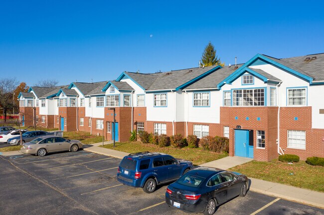 New North Estates in Detroit, MI - Building Photo - Building Photo