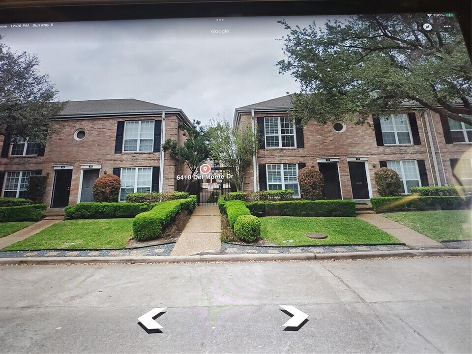 6410 Del Monte Dr in Houston, TX - Building Photo