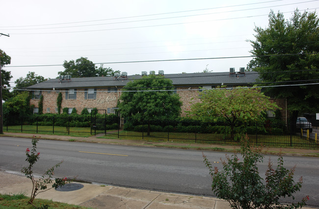 Fair Oaks Apartments in Dallas, TX - Foto de edificio - Building Photo