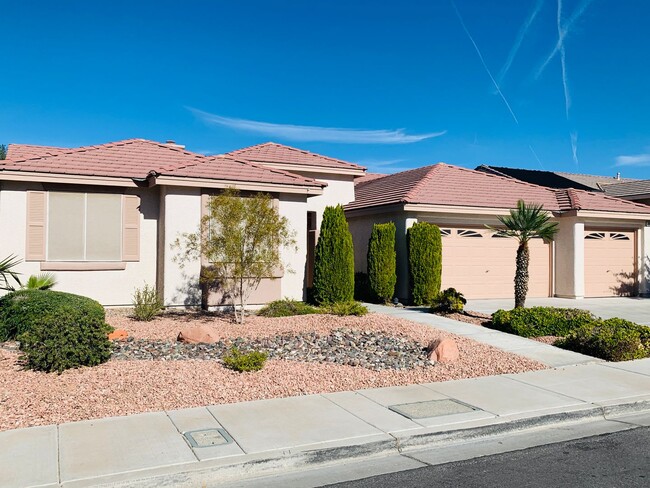 property at 2264 Alanhurst Dr