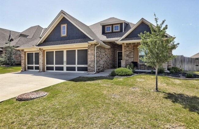 3024 Drake Crest Dr in Edmond, OK - Building Photo - Building Photo