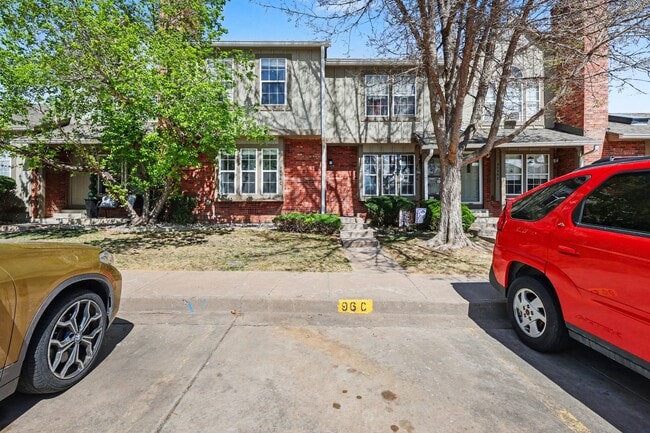 9696 W Chatfield Ave in Littleton, CO - Building Photo - Building Photo