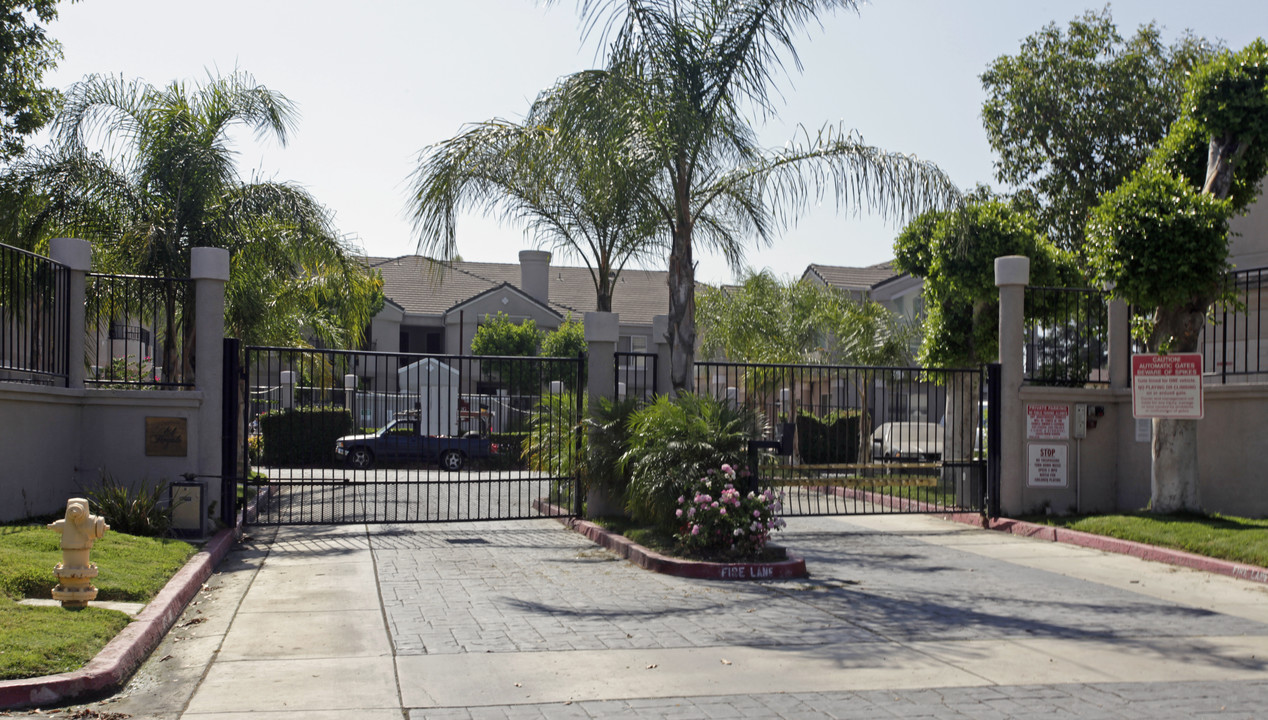 Alcantara Home in Rialto, CA - Building Photo