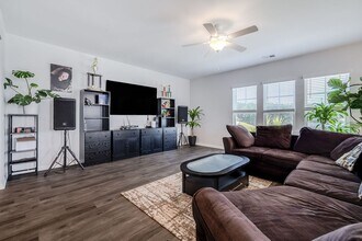 459 Sessile Oak Dr in Savannah, GA - Building Photo - Building Photo