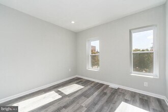 1322 Sargeant St in Baltimore, MD - Foto de edificio - Building Photo