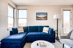 1016 18th Ave S in Nashville, TN - Building Photo