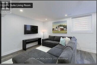 3170 Southwind Rd in Mississauga, ON - Building Photo - Building Photo