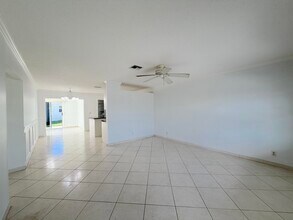 2704 Knight Ln in Delray Beach, FL - Building Photo - Building Photo