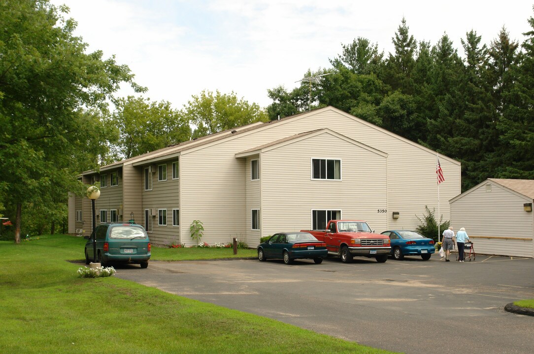 Sunrise River Apartments in Wyoming, MN - Foto de edificio