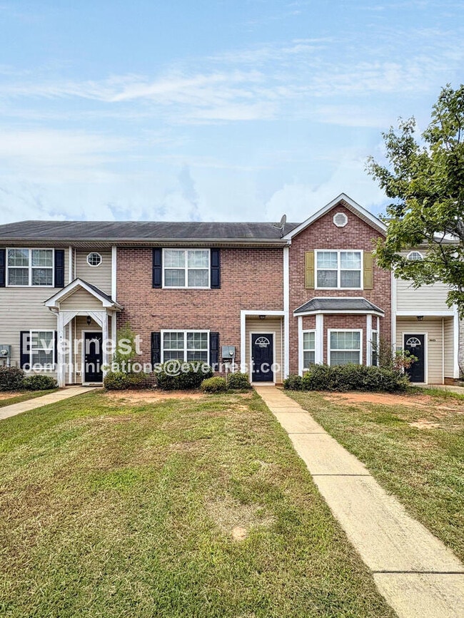 property at 8625 Thomas Ln
