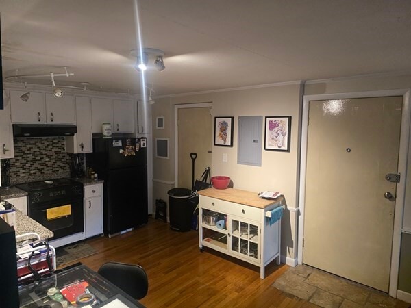 520 Talbot Ave, Unit 9 in Boston, MA - Foto de edificio - Building Photo