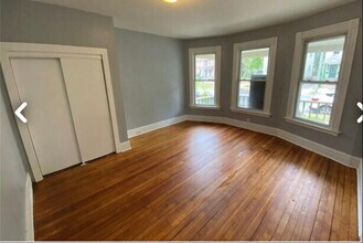 69 Henry St in New Haven, CT - Building Photo - Building Photo