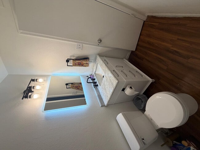 1600 E Laguna Dr in Tempe, AZ - Building Photo - Building Photo