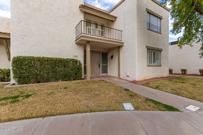 7820 E Vernon Ave in Scottsdale, AZ - Building Photo - Building Photo