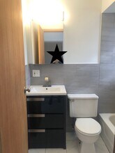 537 N Claremont Ave in Chicago, IL - Foto de edificio - Building Photo