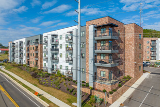 Sterling Nashville West in Nashville, TN - Foto de edificio - Building Photo