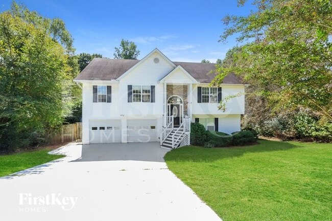 property at 194 Rochester Ct