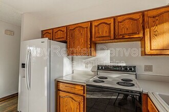 16508 E Wesley Ave in Aurora, CO - Building Photo - Building Photo