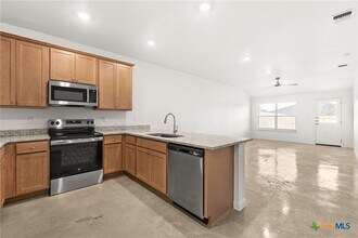 912 Cherry Laurel Ln in Killeen, TX - Building Photo - Building Photo