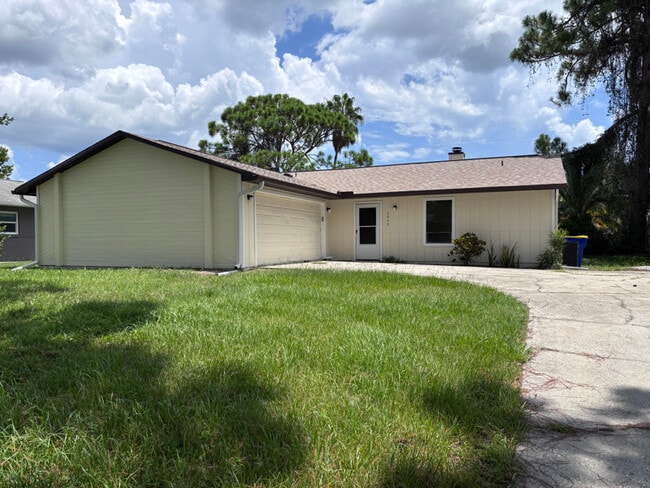 3039 Queen Palm Dr