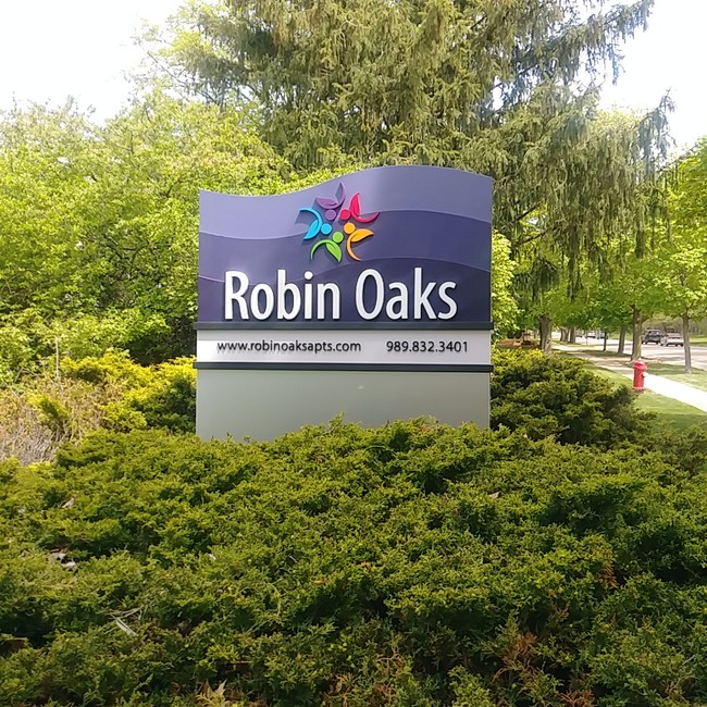 Robin Oaks in Midland, MI - Foto de edificio - Building Photo