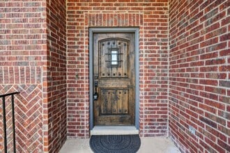 432 Sundance Way in San Antonio, TX - Building Photo - Building Photo