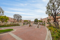 3101 Plaza del Amo in Torrance, CA - Foto de edificio - Building Photo