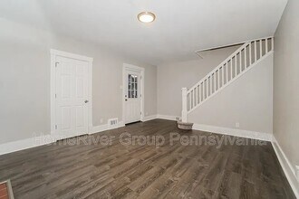 2413 Collins St in McKeesport, PA - Building Photo - Building Photo