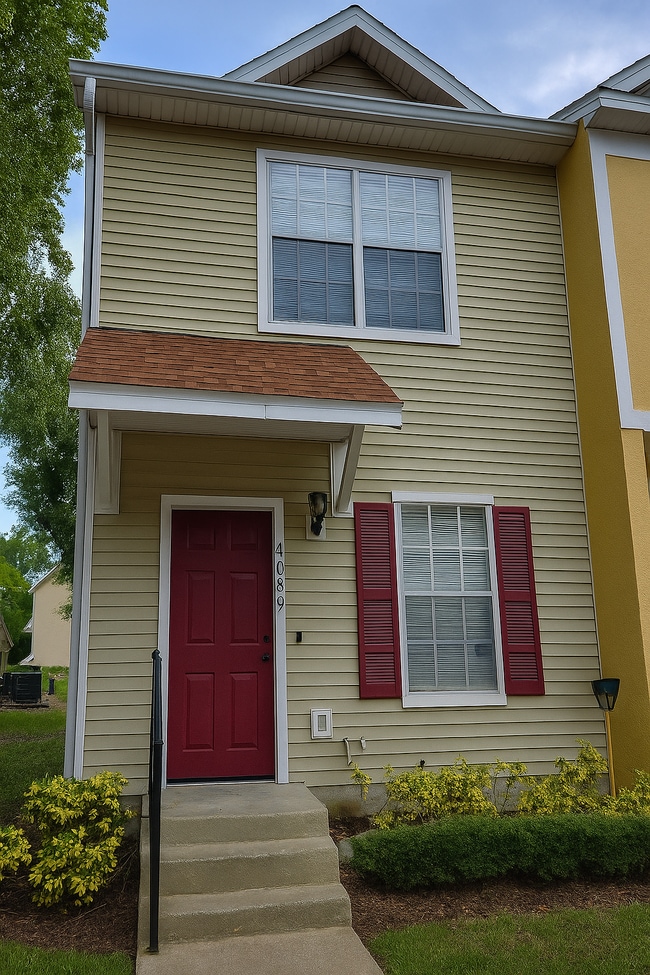 property at 4189 Plantation Cove Dr