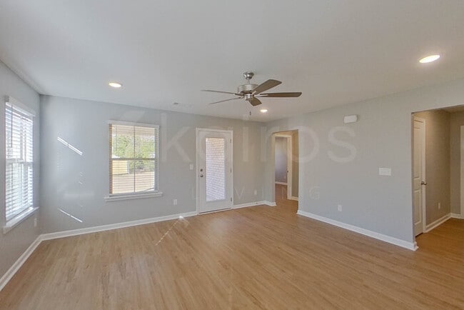 120 Denise Dr in Prattville, AL - Building Photo - Building Photo