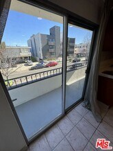 3707 Kelton Ave in Los Angeles, CA - Building Photo - Building Photo