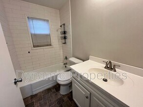 2537 S 46th Ave in Omaha, NE - Building Photo - Building Photo