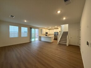 8821 J Sheehan St in Elk Grove, CA - Building Photo - Building Photo