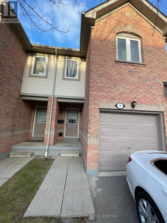 property at 2900 Rio Ct