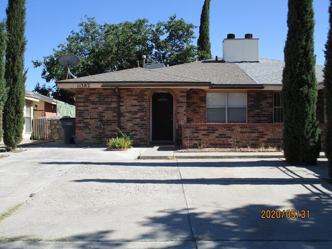 property at 11382 Lake Erie Dr