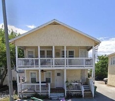 1718 1st St N in Jacksonville Beach, FL - Building Photo