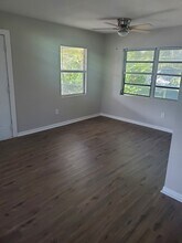916 E Lime St, Unit A in Lakeland, FL - Building Photo - Building Photo