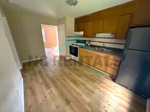 663 Sunnybrook Rd in Raleigh, NC - Building Photo - Building Photo