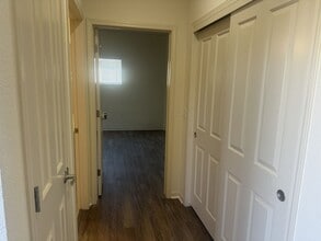 9349 S Cobblestone Way in Franklin, WI - Building Photo - Building Photo