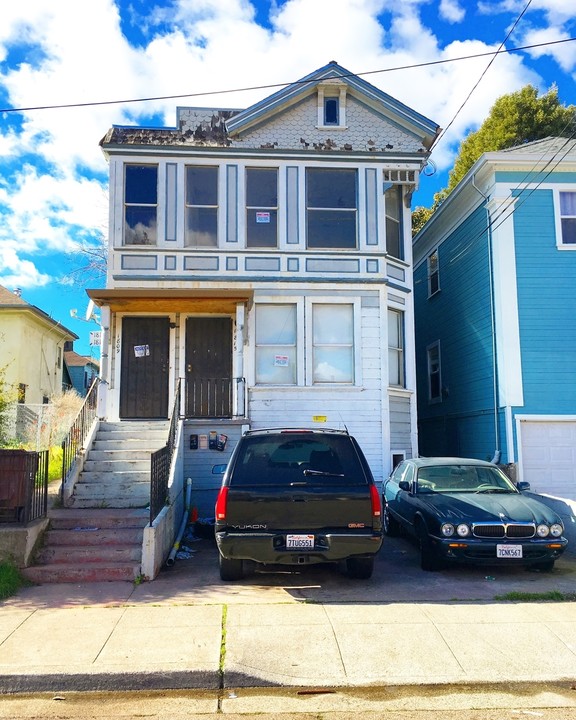 1809 Linden St in Oakland, CA - Foto de edificio